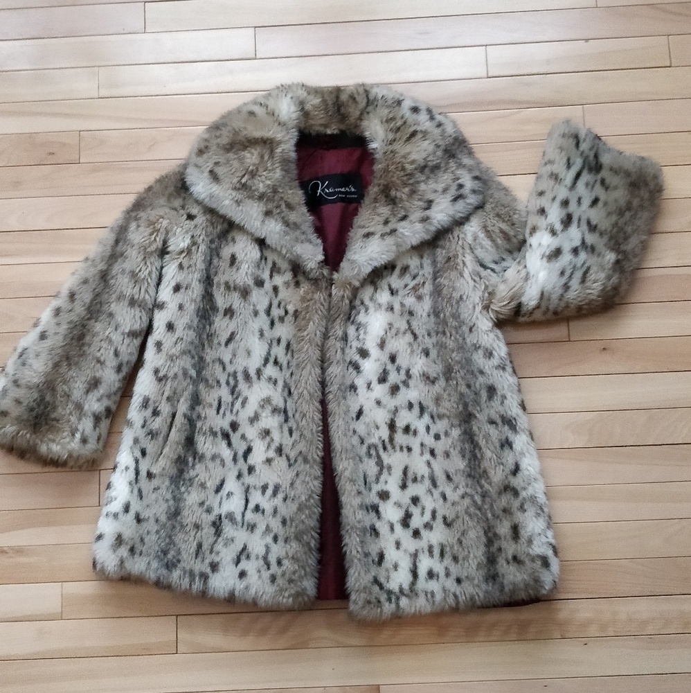 VINTAGE 1980s Kramer's New Haven Fur Coat